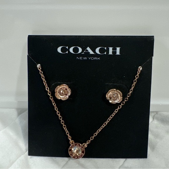 Coach Rose Gold Stud with necklace - Picture 1 of 1